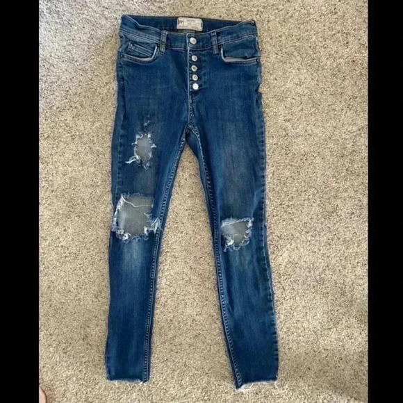 Free people women’s distressed skinny jeans size 26 button fly - Picture 2 of 6